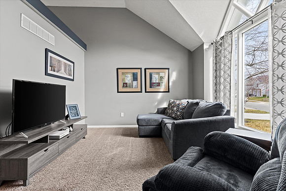06-4752 Chouteau St