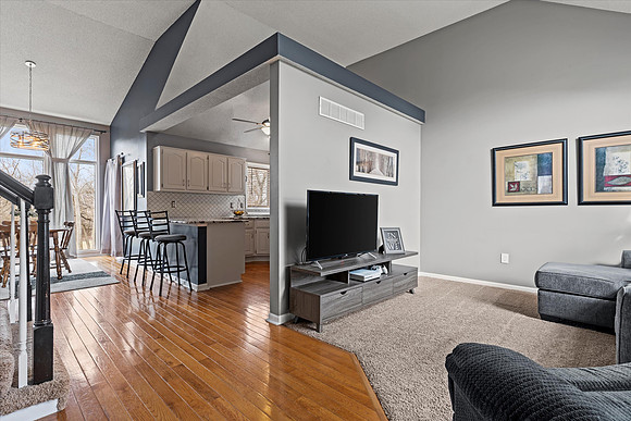 09-4752 Chouteau St